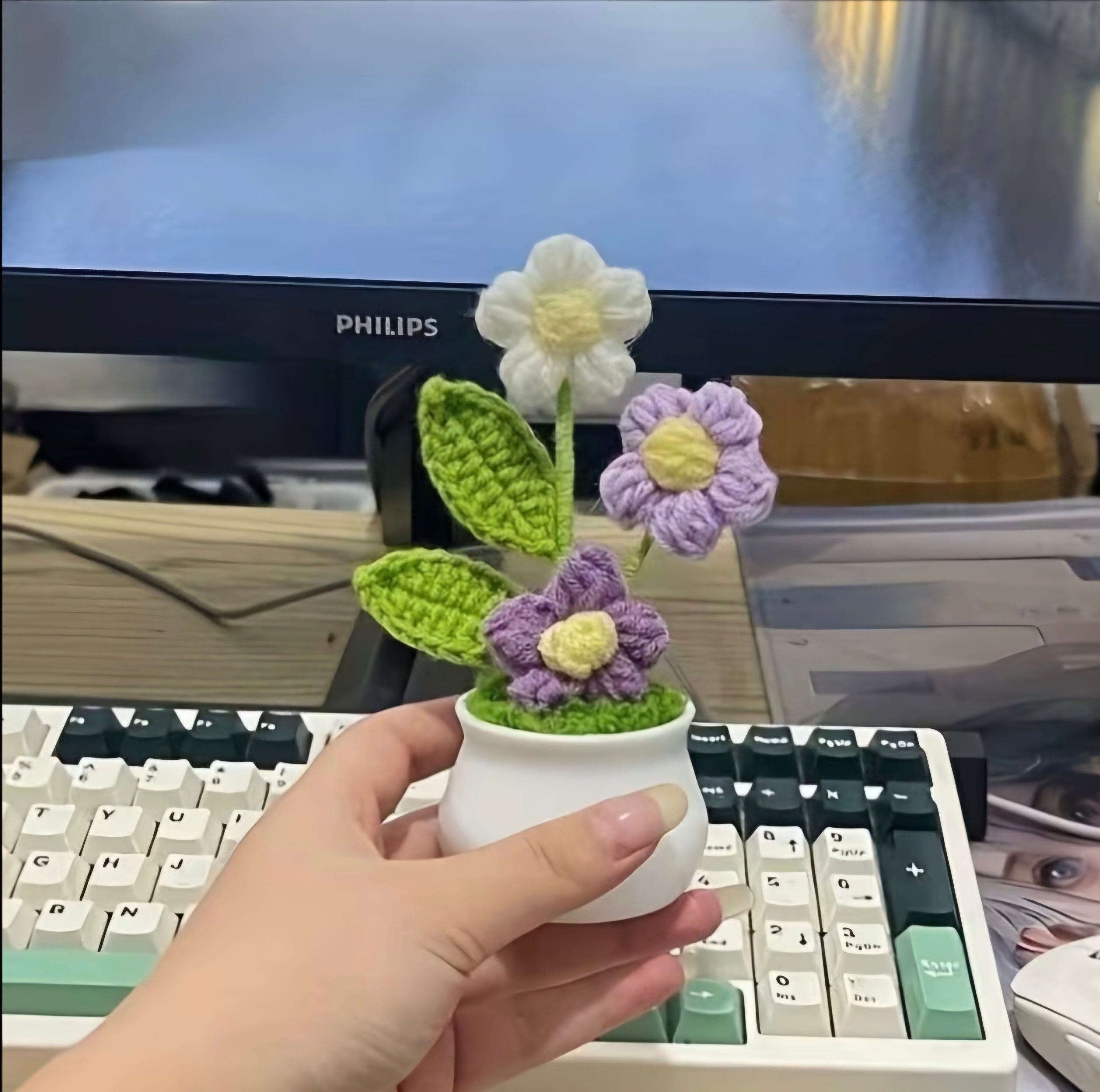 Set de fleurs au crochet : tournesols et marguerites lilas – Fait main avec amour