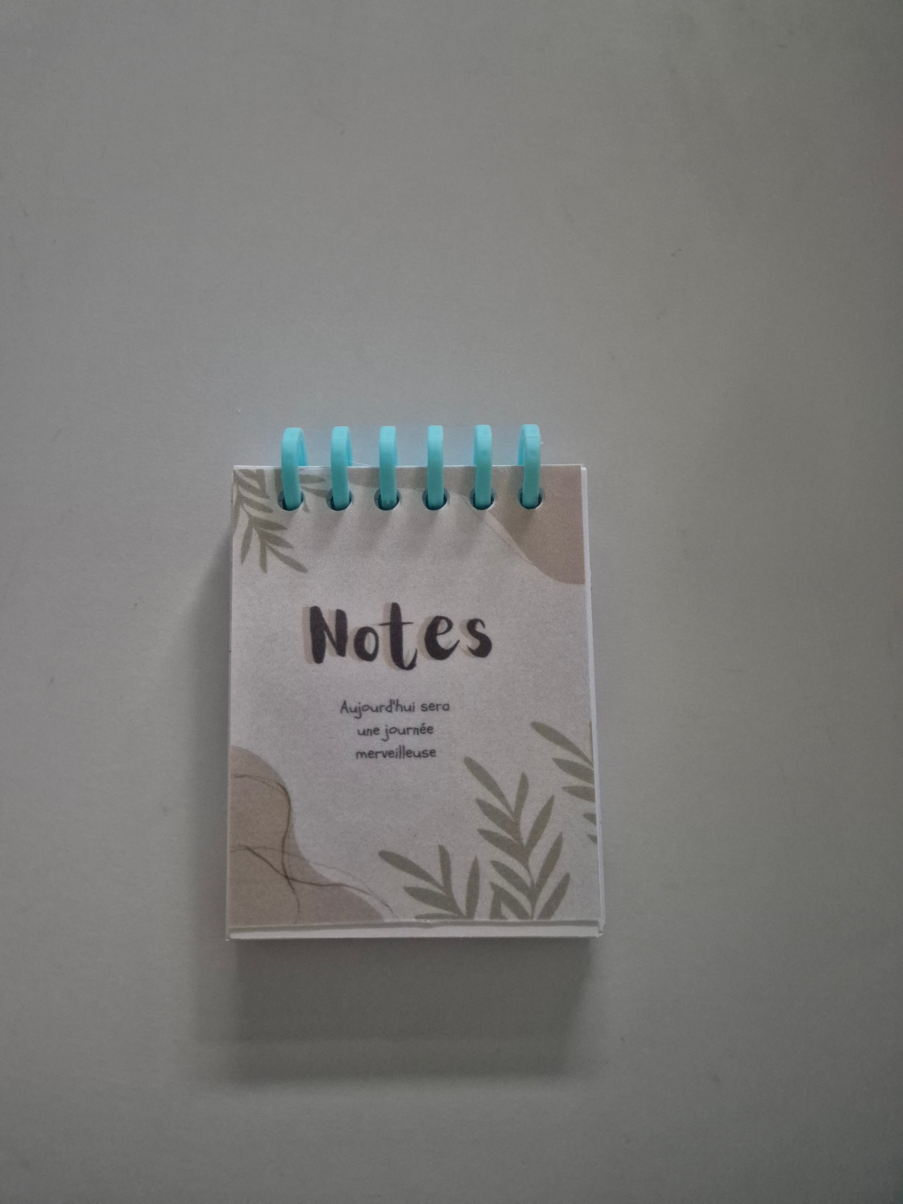 Petit carnet à anneaux artisanal | 7×9 cm | Pages rechargeables